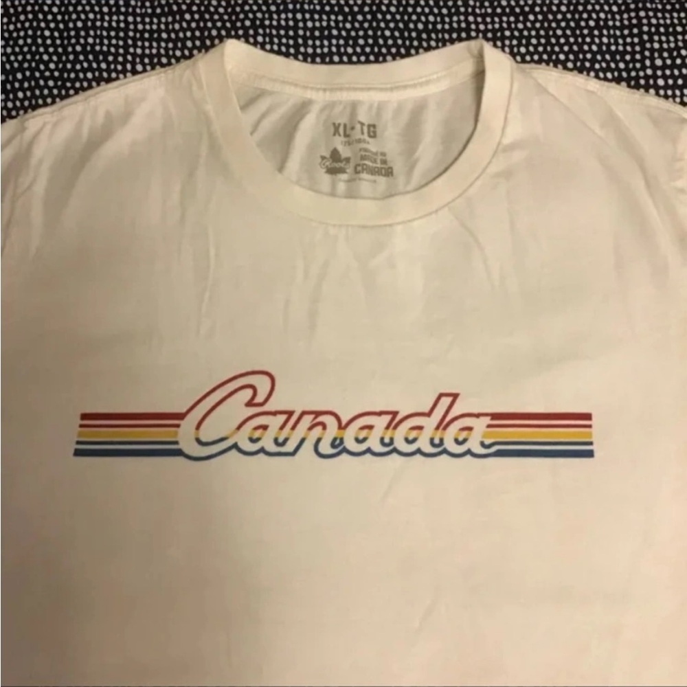 ✨✨Roots T-Shirt Adult Size L✨✨